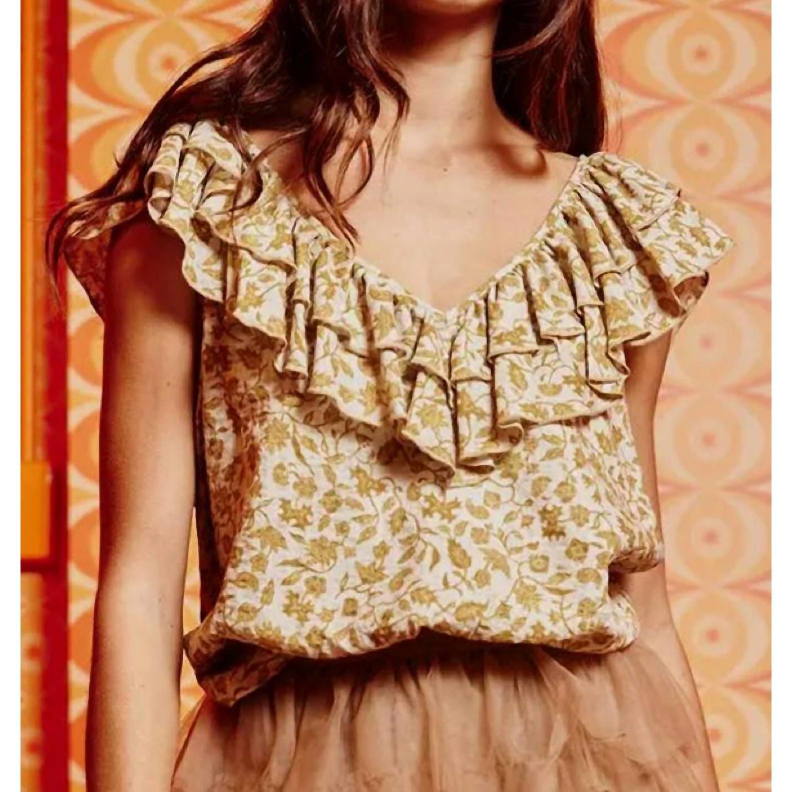 New Bucketlist Marigold Top In Beige